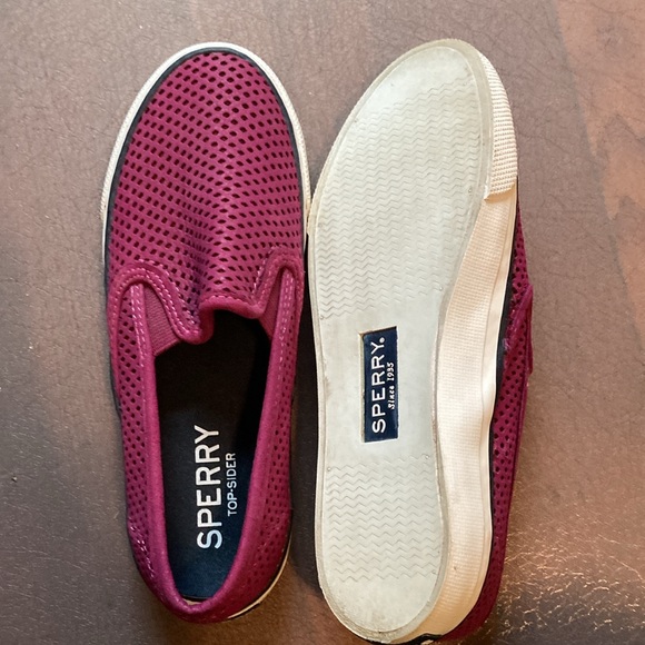Sperry Top sliders size 5 - Picture 2 of 2